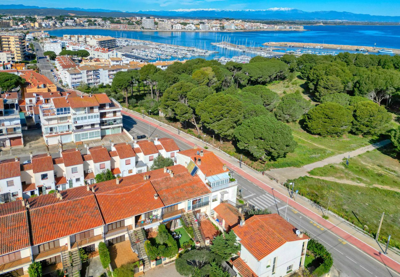 Apartment in L'Escala - DORA