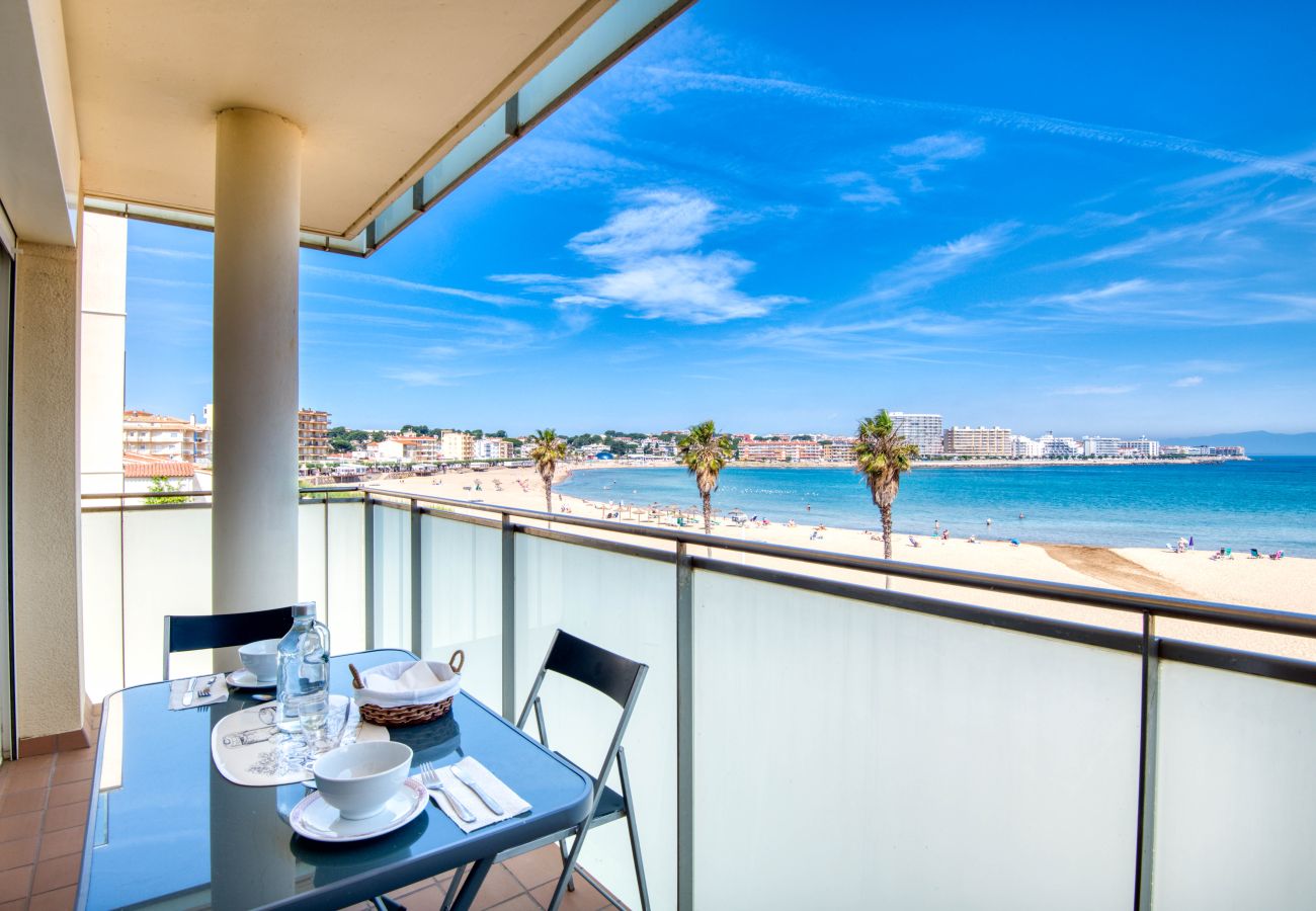 Apartment in L'Escala - LOLA